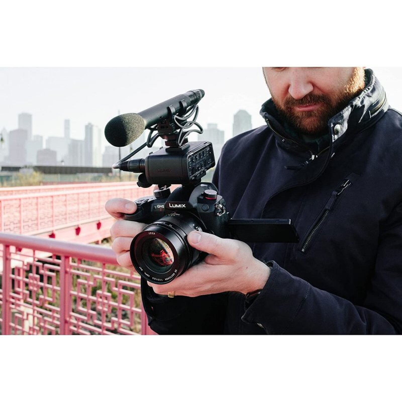 Pack GH5 lumix, micro MKH416, Adaptateur XLR, Trépied - Photo 1 sur 2