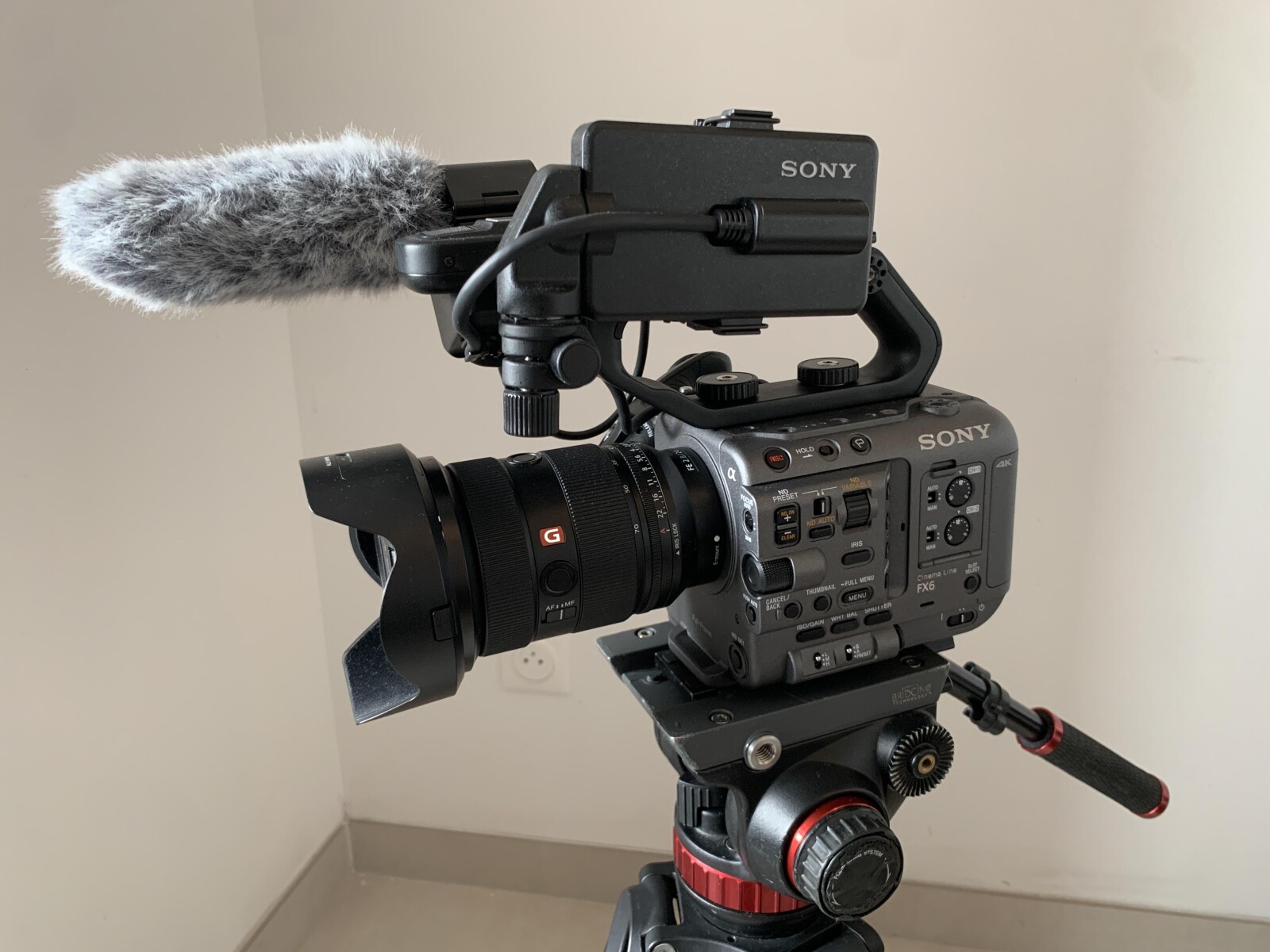 Sony FX6 Kit prêt à filmer - Photo 1 sur 1