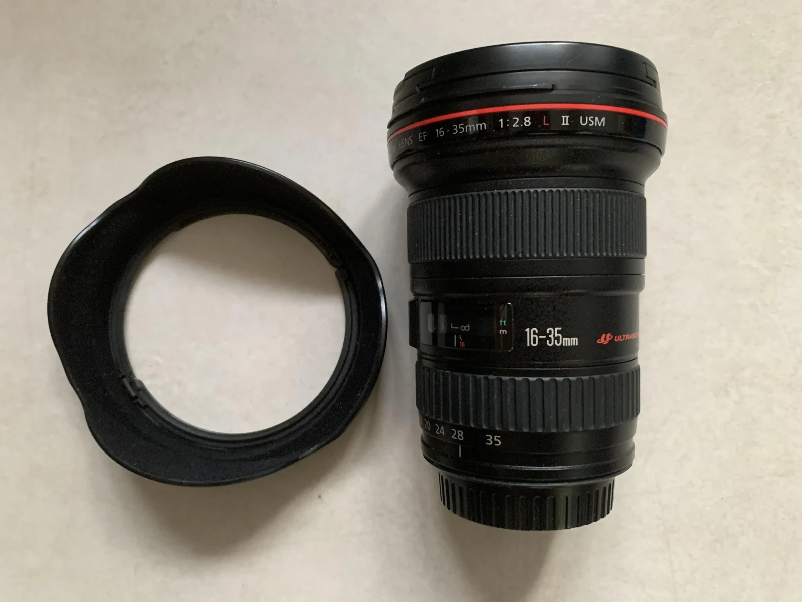 Canon EF 16-35 mm f/2.8 L USM - Photo 1 sur 2