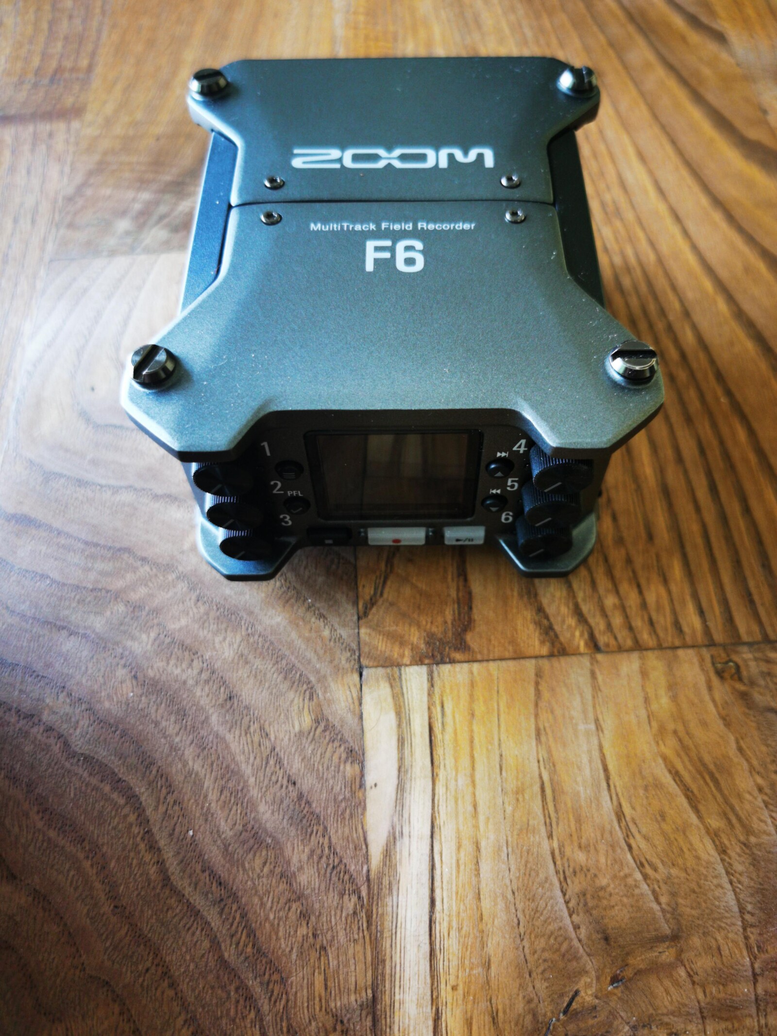 Zoom F6 enregistreur 32 bit flottants - Photo 1 sur 5