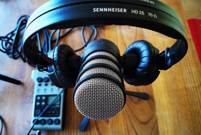 Location Set up podcast avec podtrack P4 et 2 ou 3 micros.