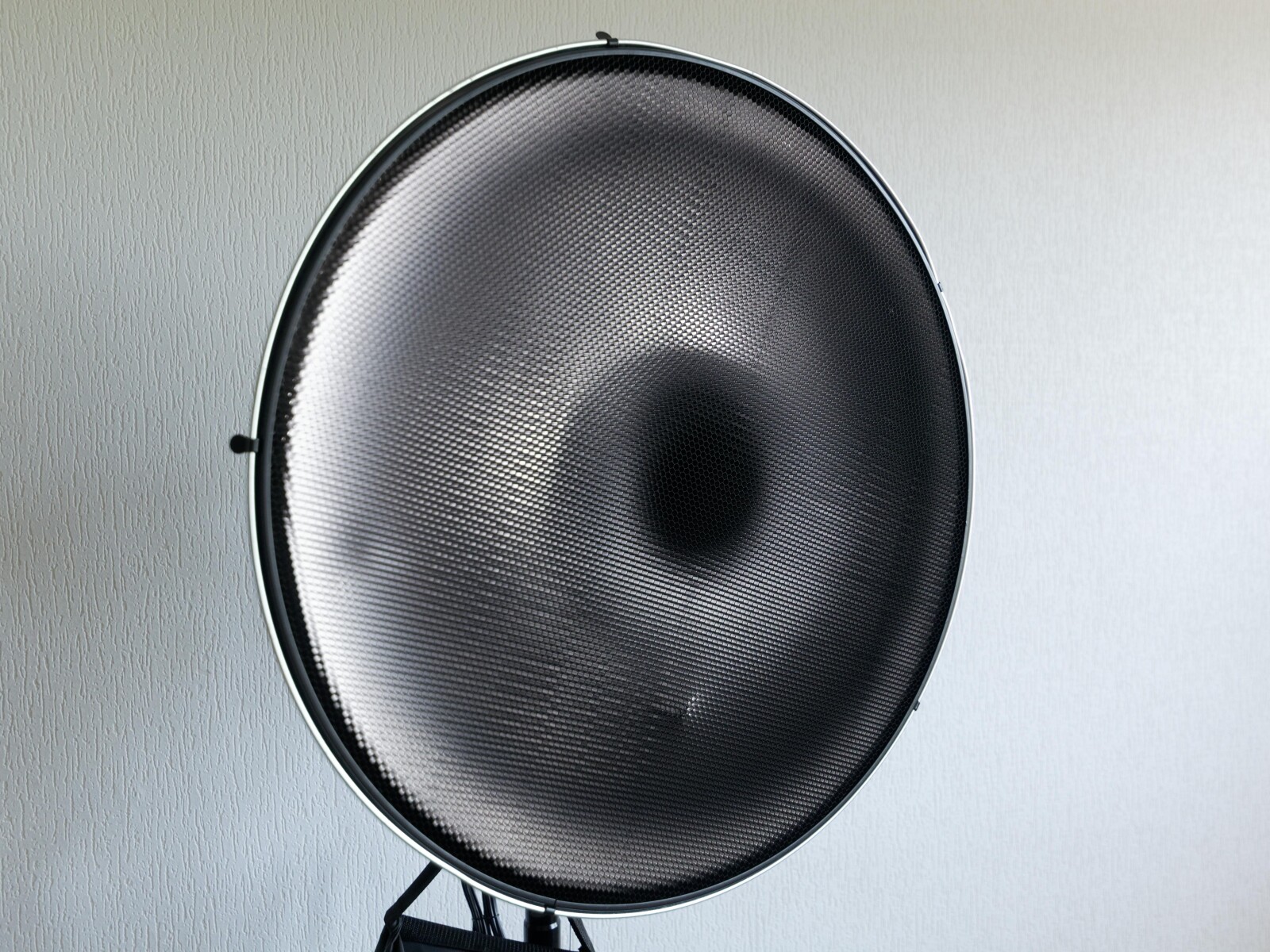 Silver Beauty Dish avec grille 70cm - Photo 1 sur 2
