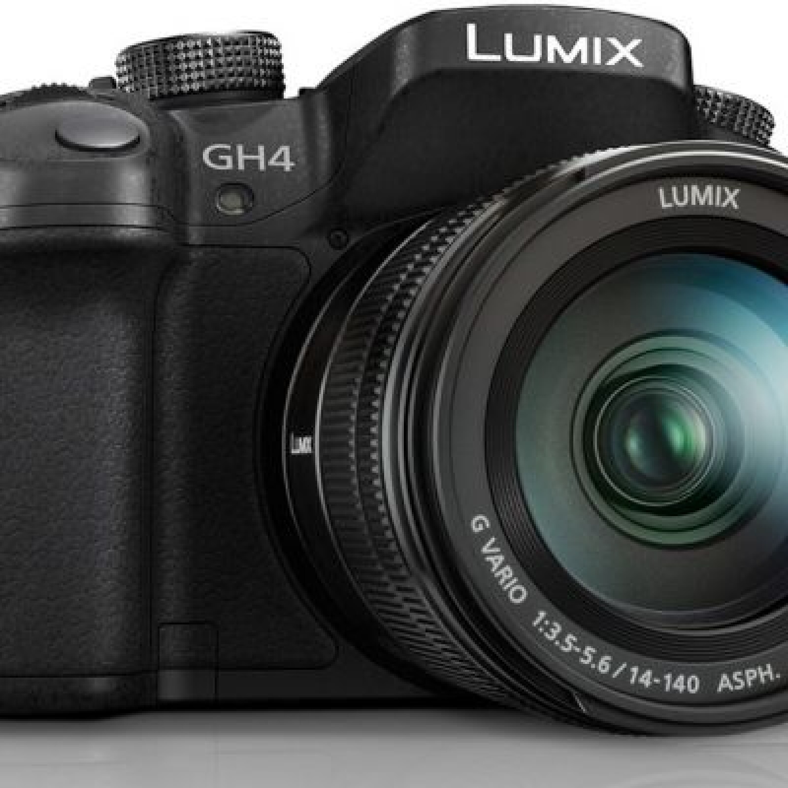 Panasonic Lumix DMC-GH4 + 14-140mm + carte SD 128Go + sac - Photo 1 sur 5