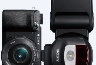 Location Flash Sony HVL-43M avec led incorporée