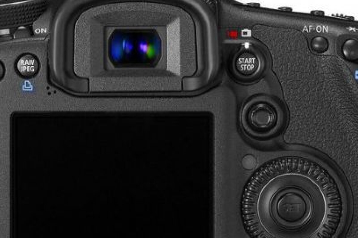 Location Canon EOS 7D : appareil photo vidéo format APS-C - Lightyshare