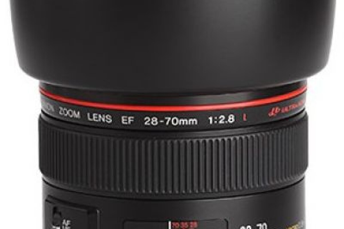 Location Canon EF 24-70mm f/2,8 L USM  : trans-standard lumineux - Lightyshare