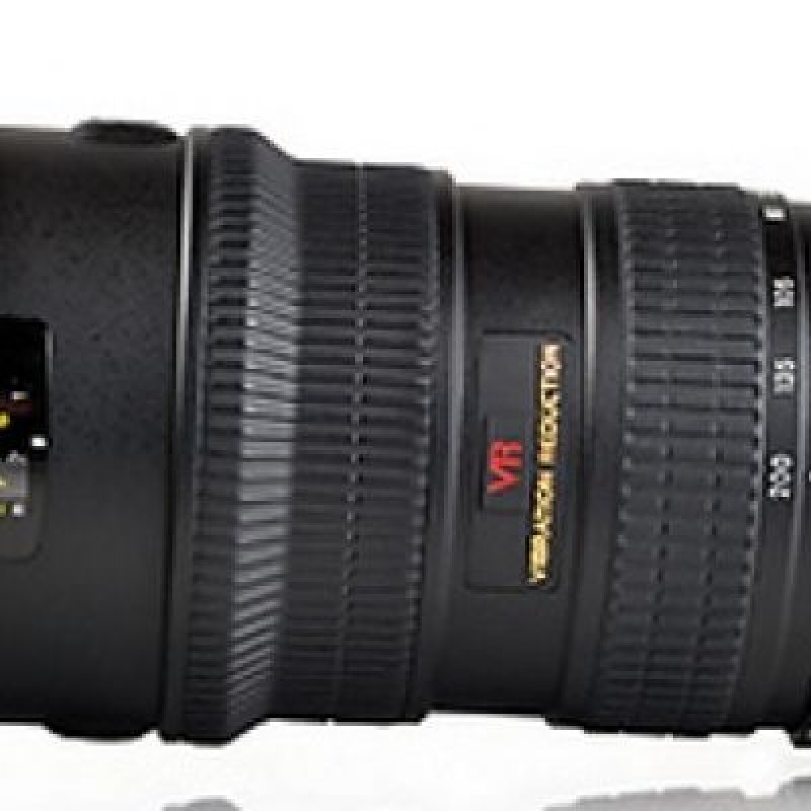 Nikon AF-S Nikkor 70-200mm f/2,8G ED VR : télézoom lumineux stabilisé à ouverture constante - Photo 1 sur 1