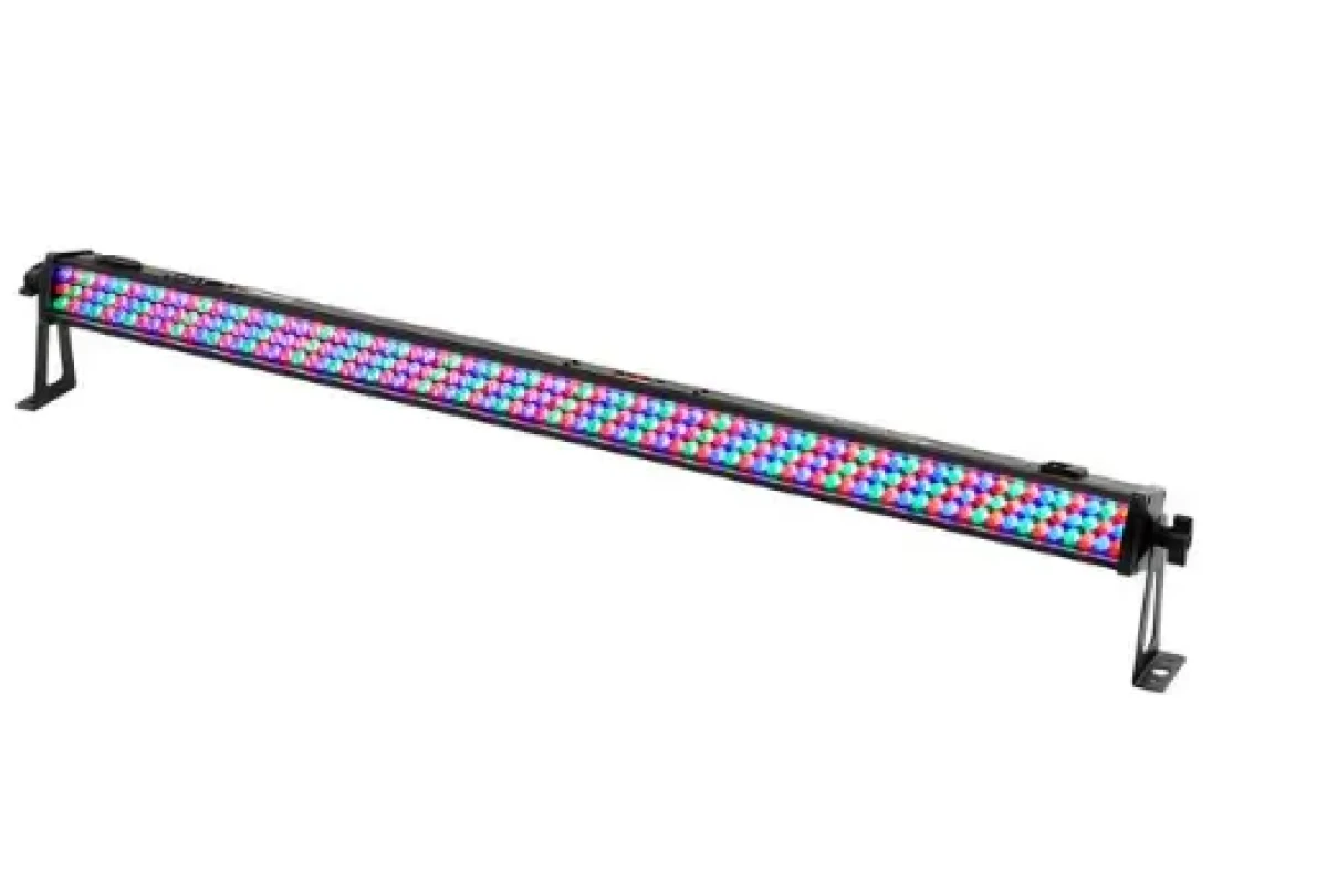 Location Behringer Led Floodlight Bar 240 Behringer Led Floodlight Bar 240 - Lightyshare