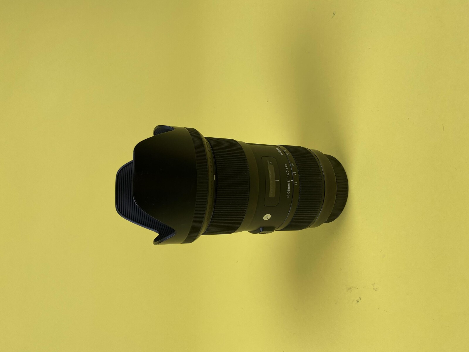 [PACK] Blackmagic 6K + Sigma 18-35 + Canon 70-200 + Rig  - Photo 5 sur 6