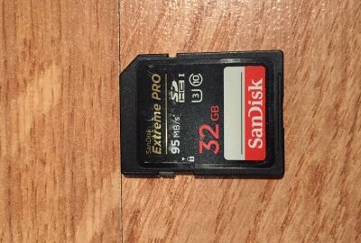 Location Canon C100 + carte SD 32Go + 4 Batteries
