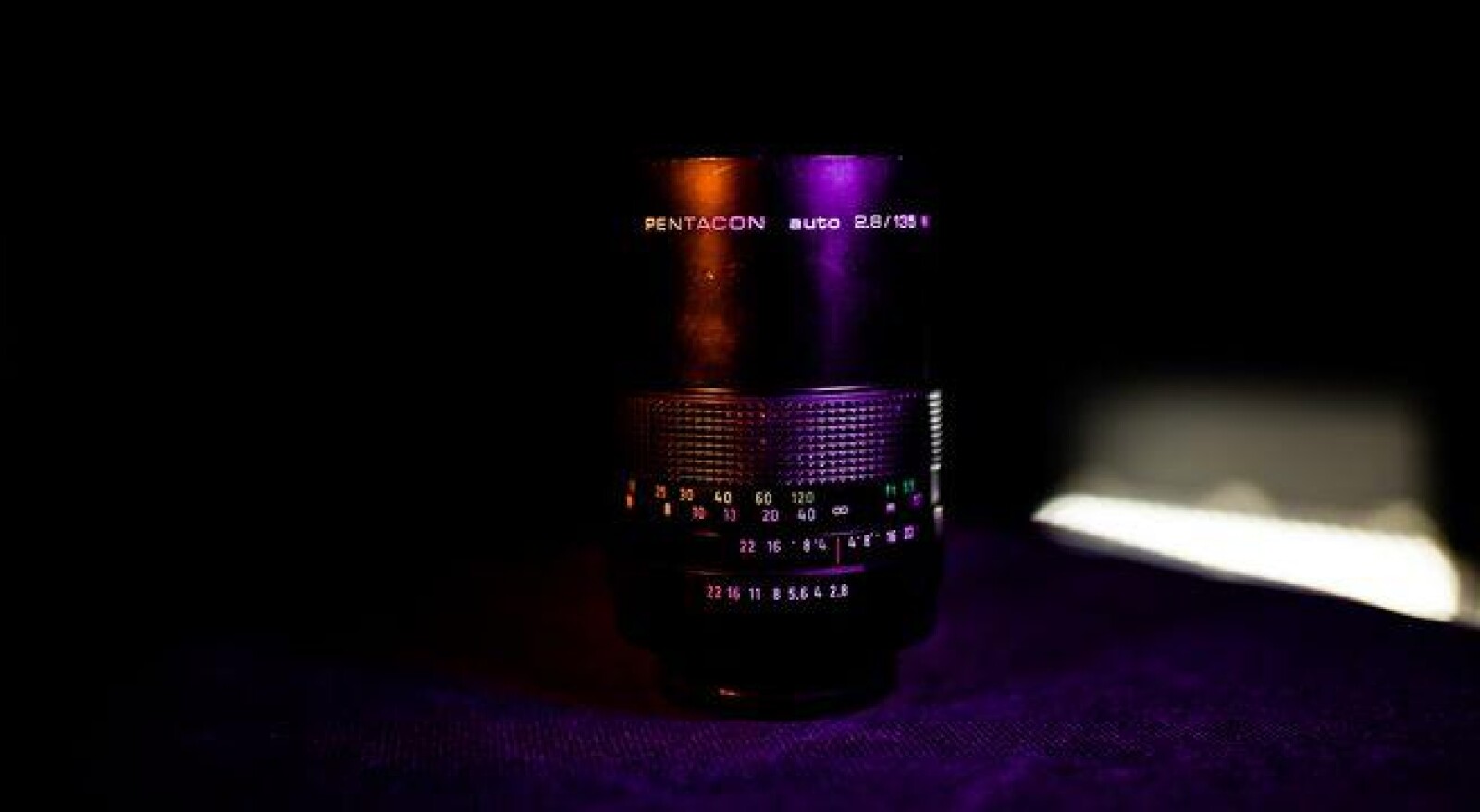Pentacon 2.8/135 diaphragm at 15 blades - Photo 1 sur 4