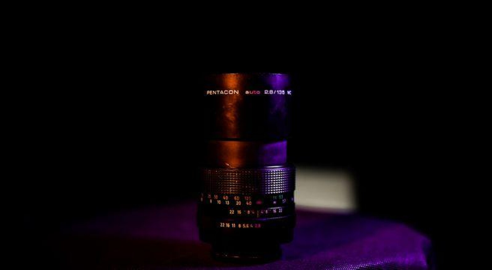 Pentacon 2.8/135 diaphragm at 15 blades - Photo 3 sur 4