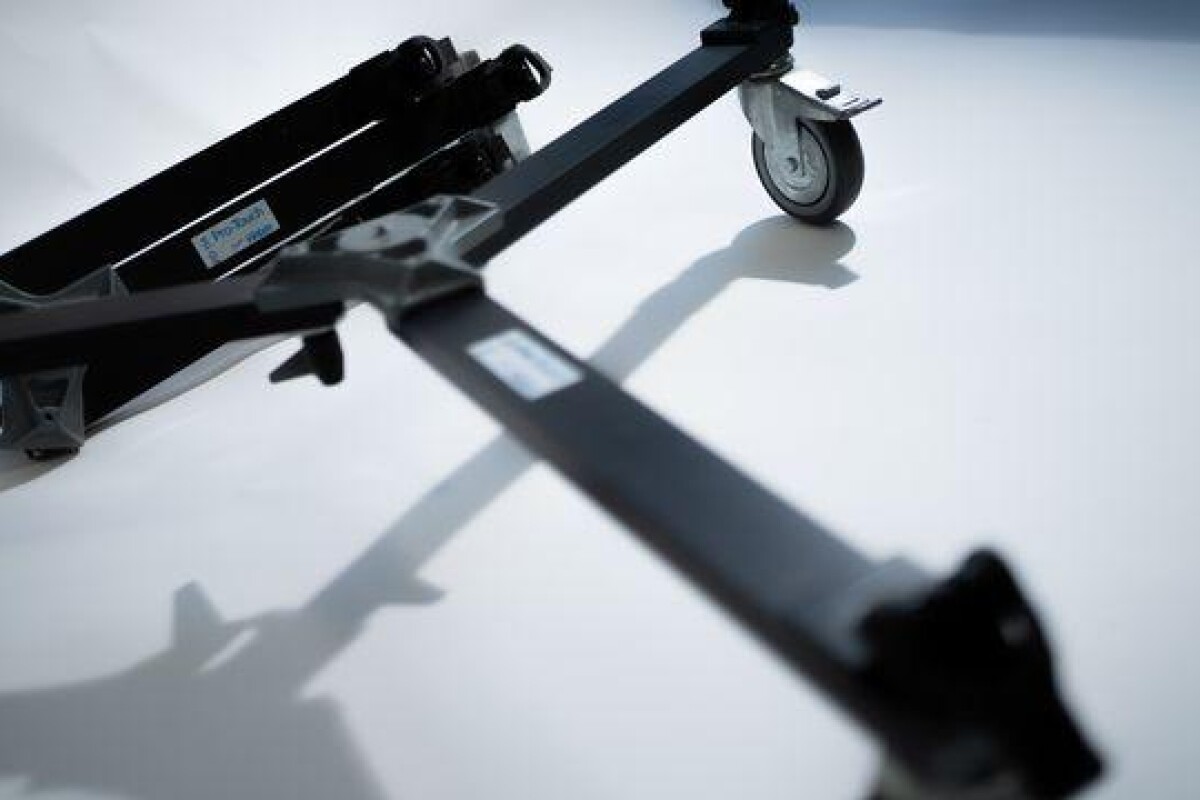 Location PROTOUCH Dolly Protouch PD114 - Lightyshare