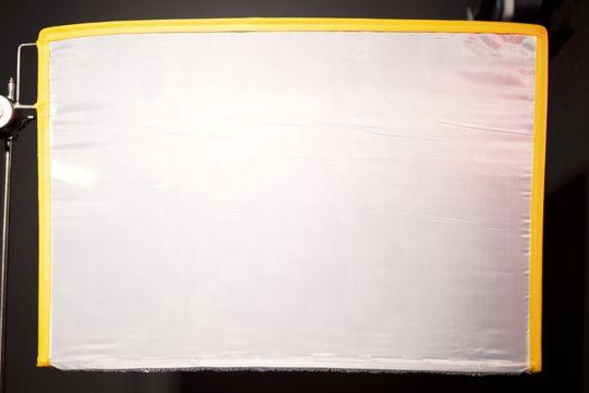 Location Kit de diffusion - 1 Panneau soie artificielle - 60x90cm - Lightyshare