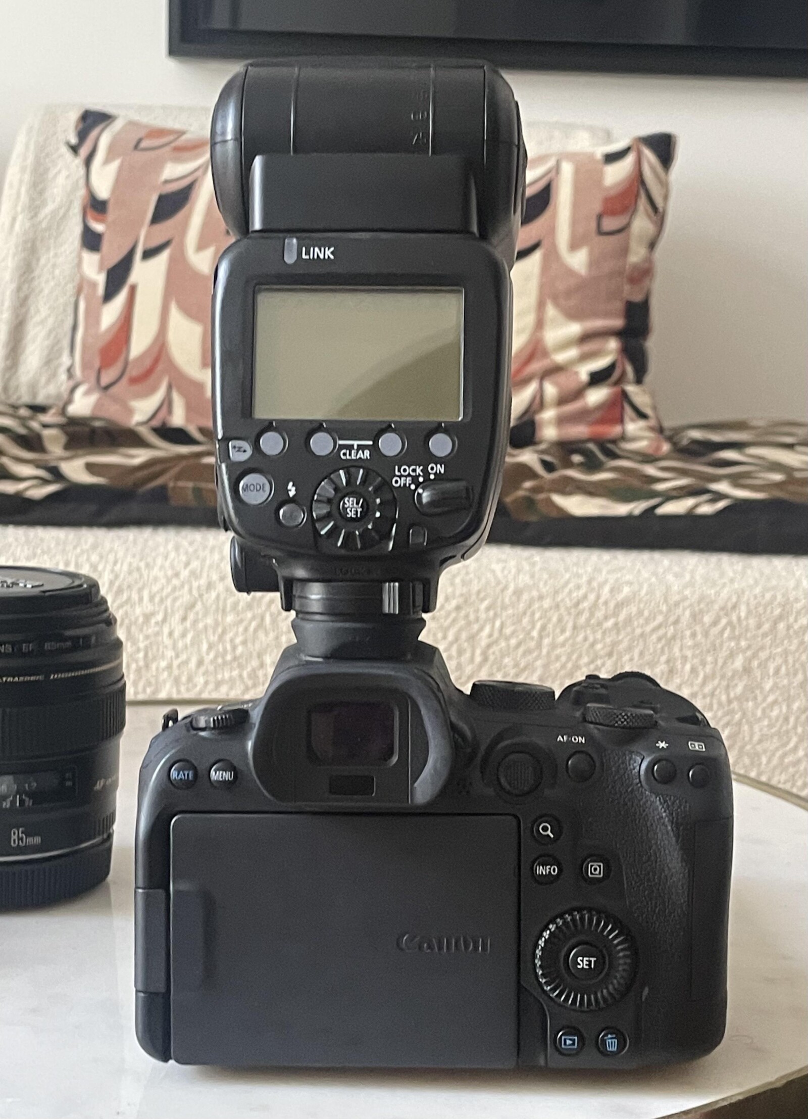 Kit Portrait - boitier Canon R6 - Flash - 2 objectifs - Photo 3 sur 5