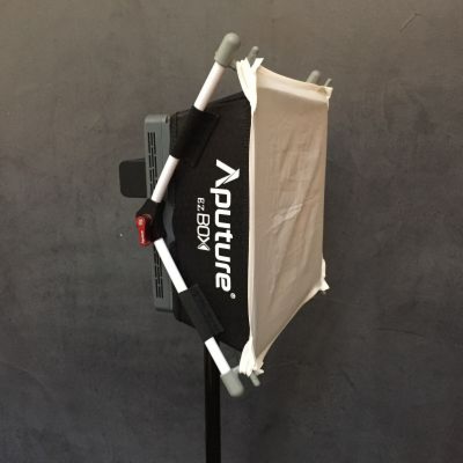VALISE 3 LED APUTURE AMARA HR672 - Photo 4 sur 4