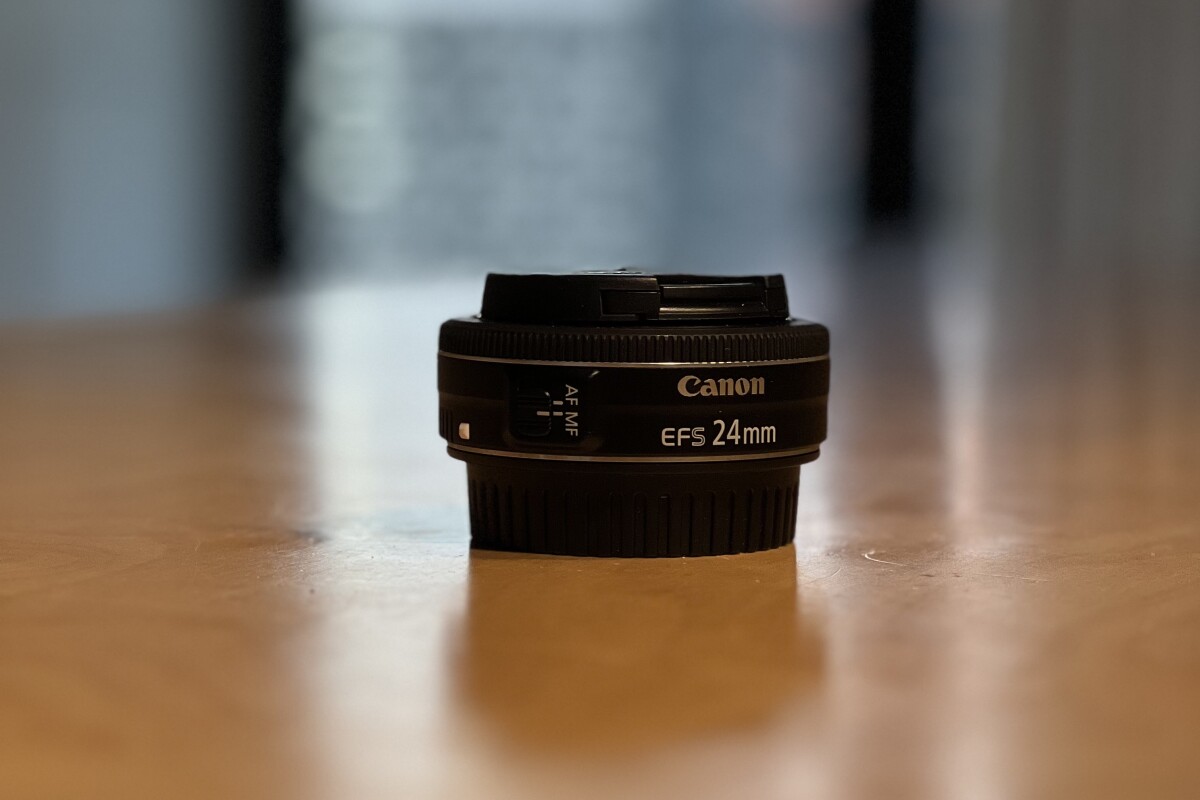 Location Canon EF-S 24mm f/2.8 STM - Lightyshare