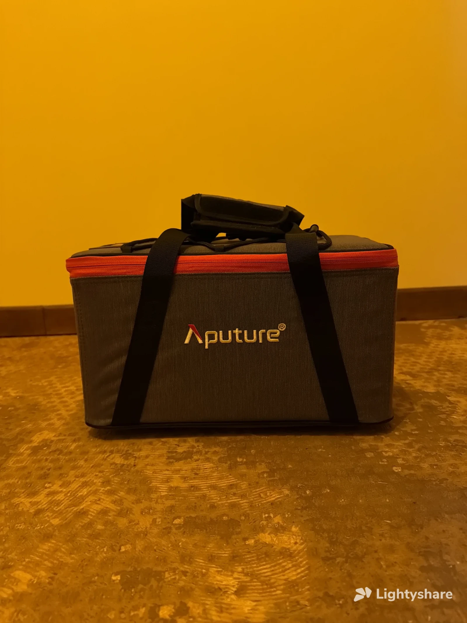 Aputure STORM 80c - Photo 5 sur 5