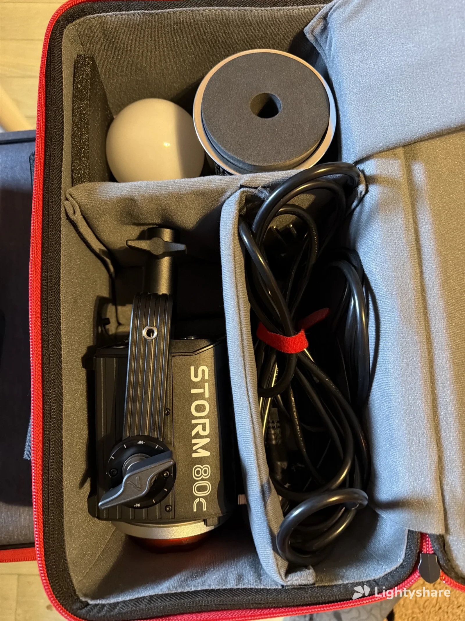 Aputure STORM 80c - Photo 4 sur 5