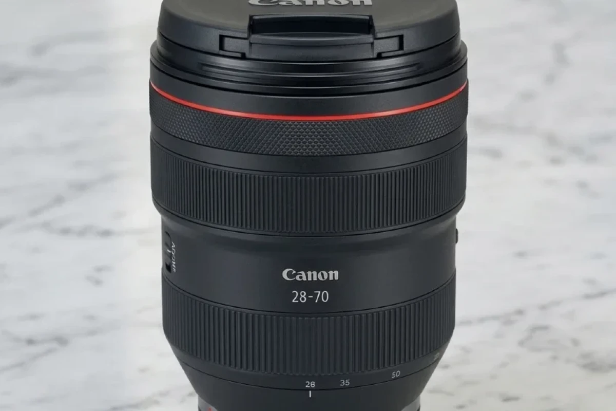 Location Canon RF/28-70mm f/2L USM - Lightyshare
