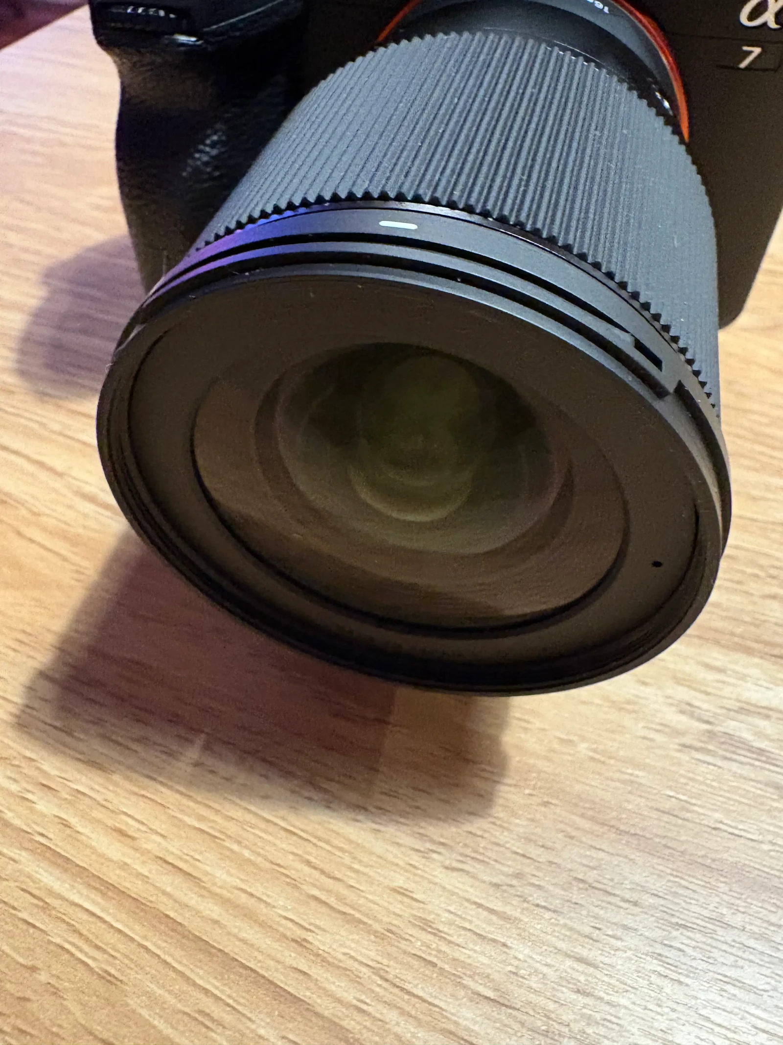 Sigma Objectif 16 mm F1, 4 DC DN - Monture Sony - Photo 2 sur 4