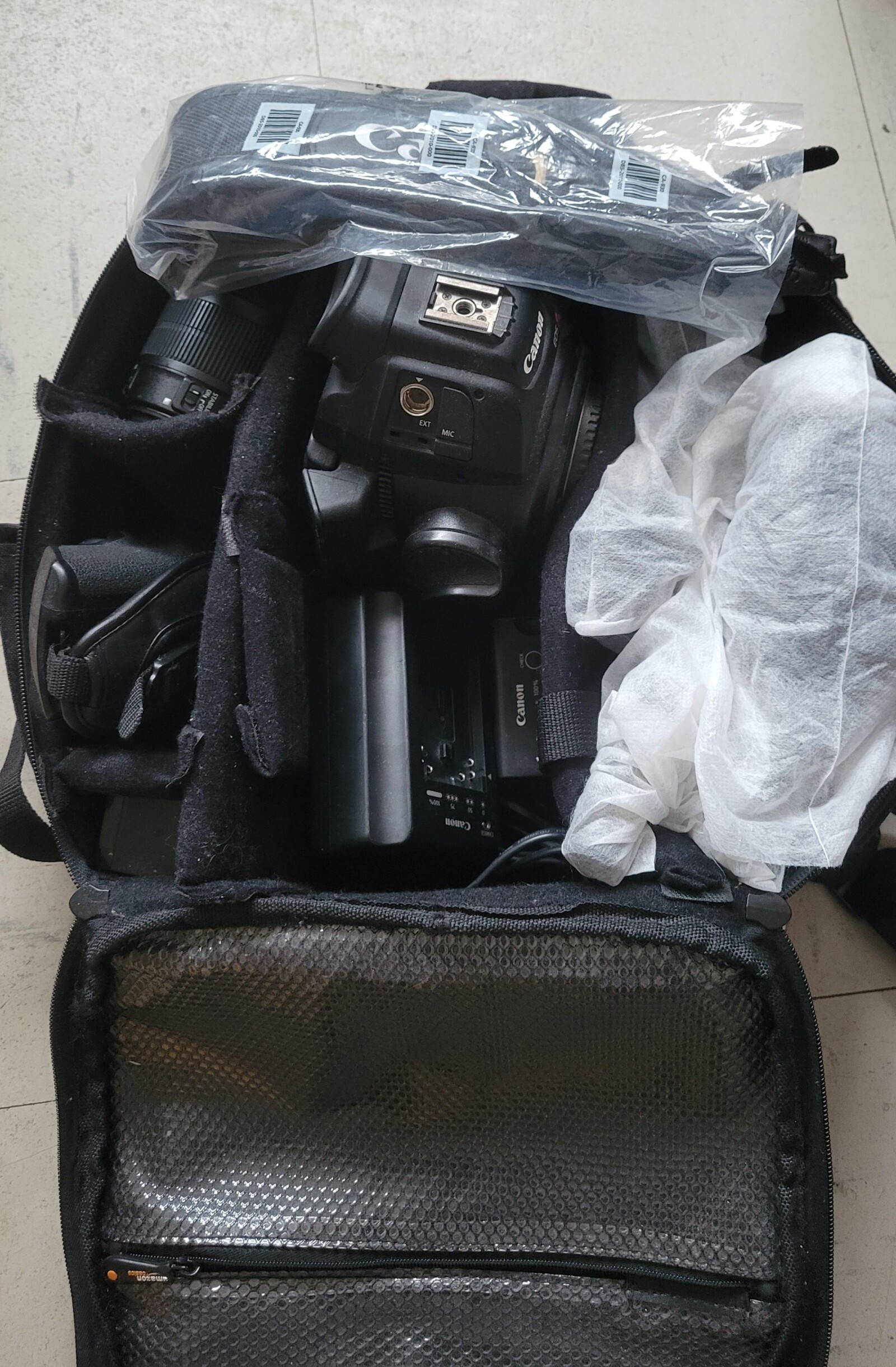 Canon C100 mkII - kit - Photo 2 sur 2