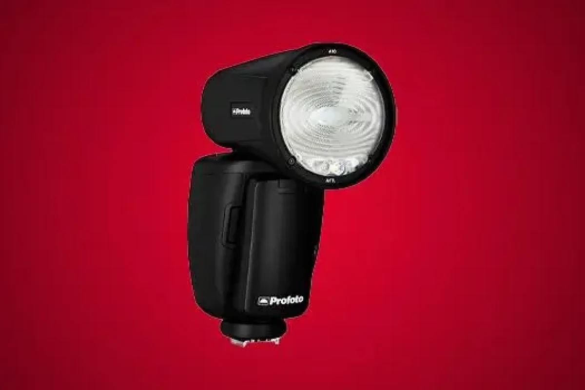 Location Profoto A10 - Lightyshare