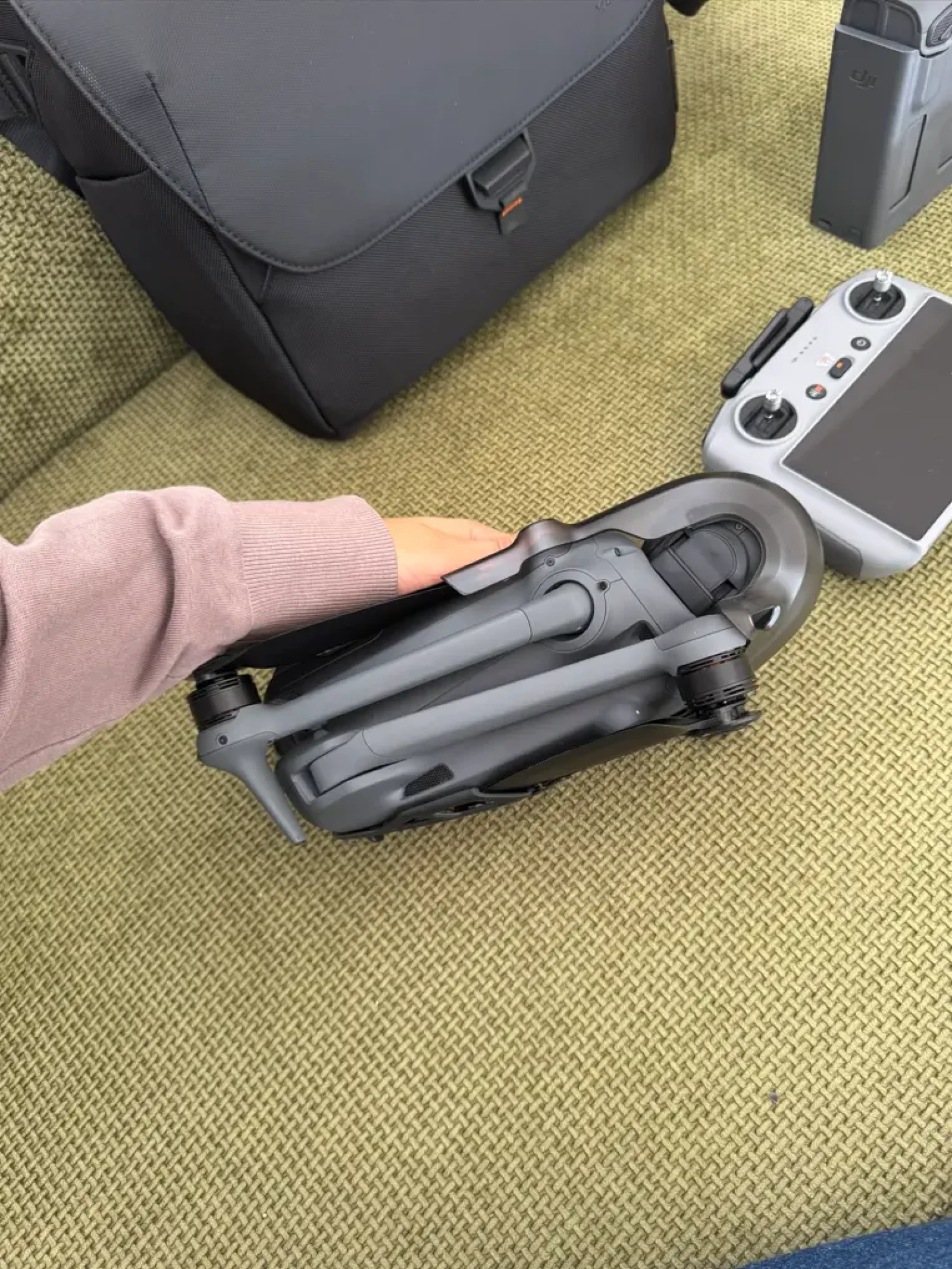 DJI Mavic 4 pro - Photo 3 sur 6