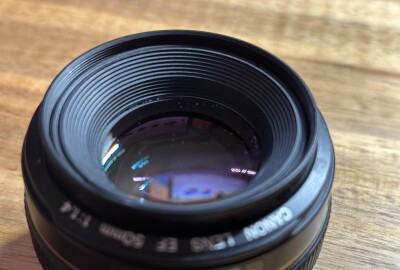 Location Canon EF 50 mm F/1.4 
