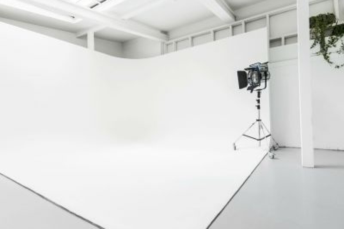 Location STUDIO PHOTO & VIDEO - Lightyshare
