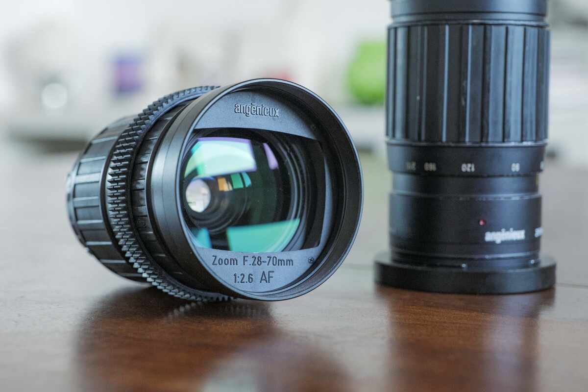 Location PACK zooms ANGÉNIEUX vintage Full Frame - 28-70mm f2.6 & 70-210mm f3.5 Macro - Lightyshare