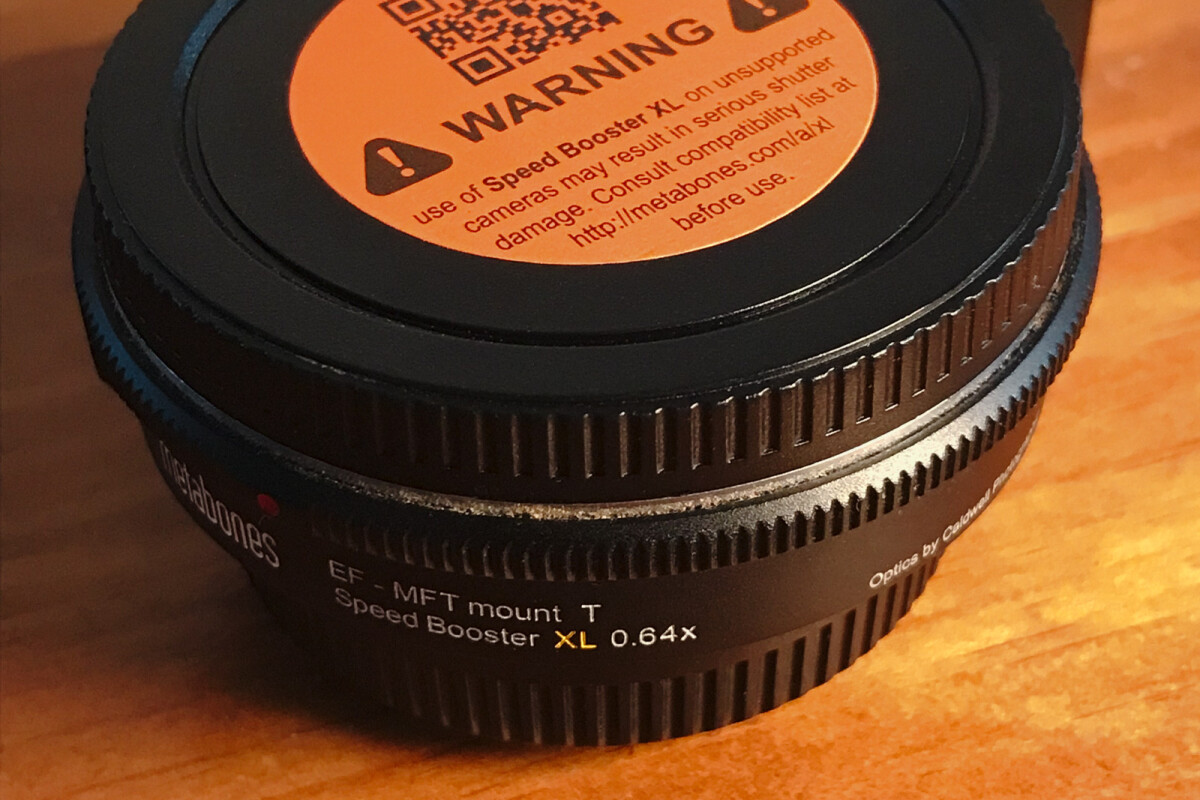 Location Metabones Speed Booster XL 0.64x - EF MFT mount - Lightyshare