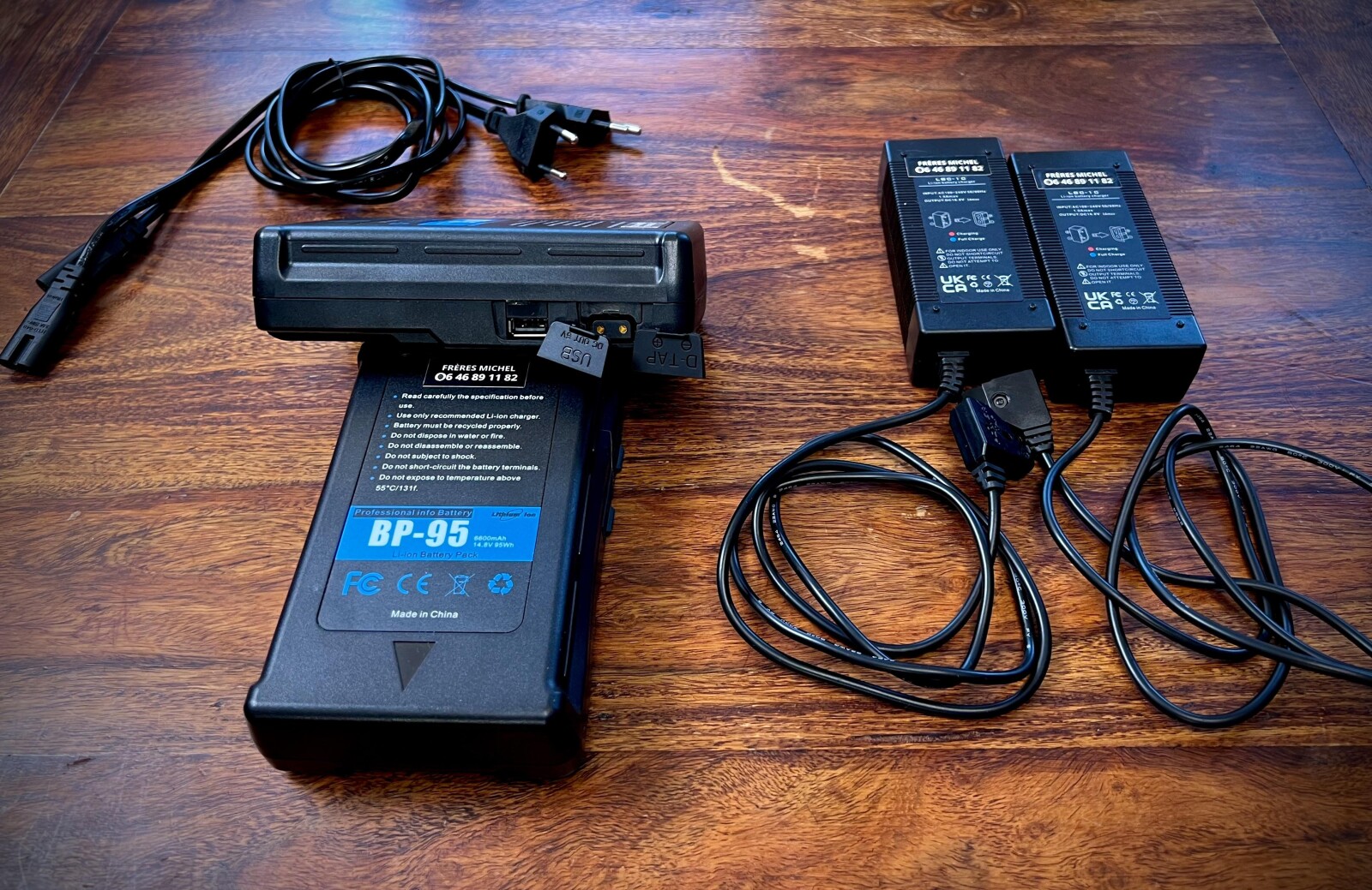2 Batteries V-Lock / 95Wh(6600mAh) - Photo 1 sur 3