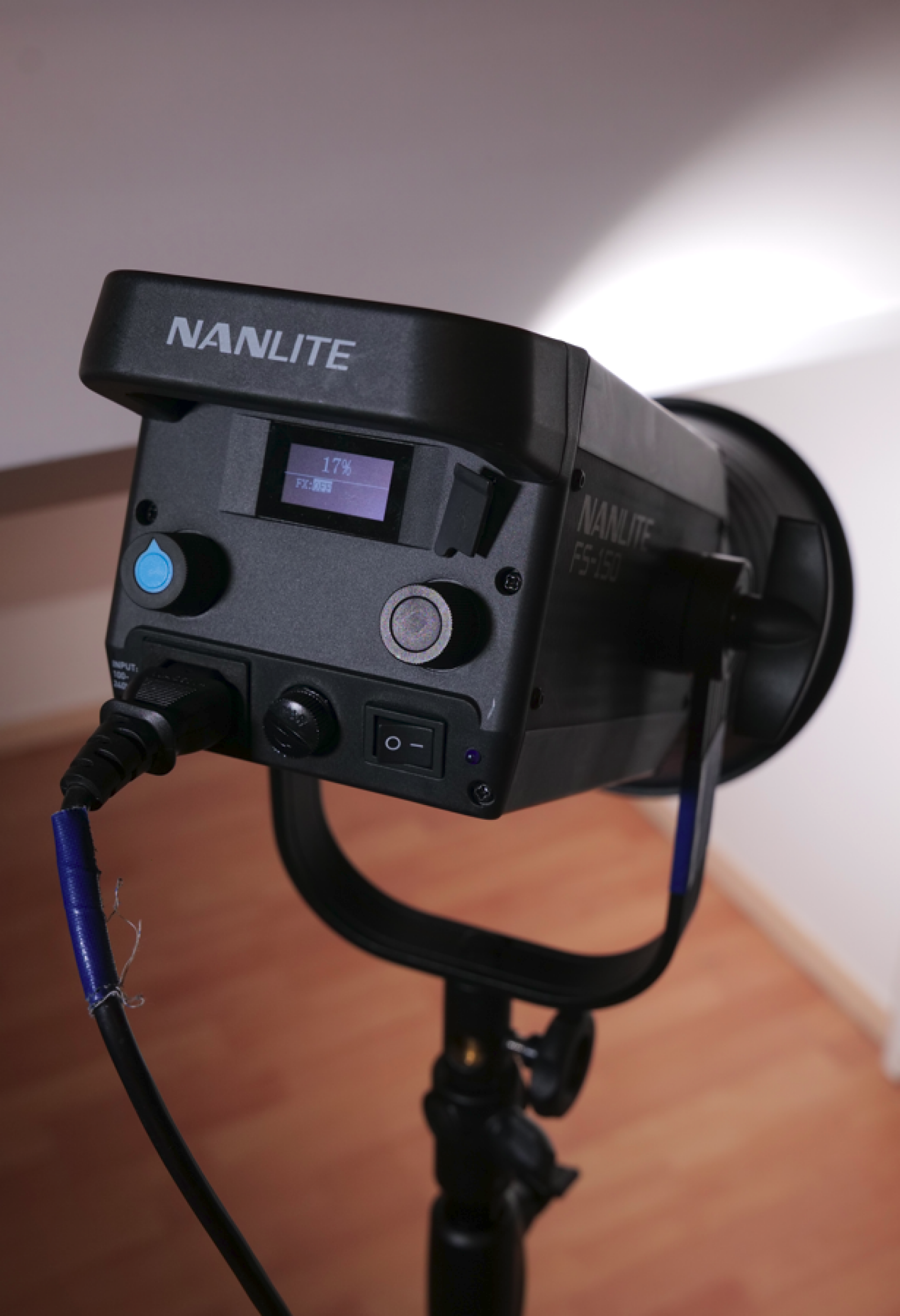 Torche Led NanLite FS-150 - Photo 2 sur 2
