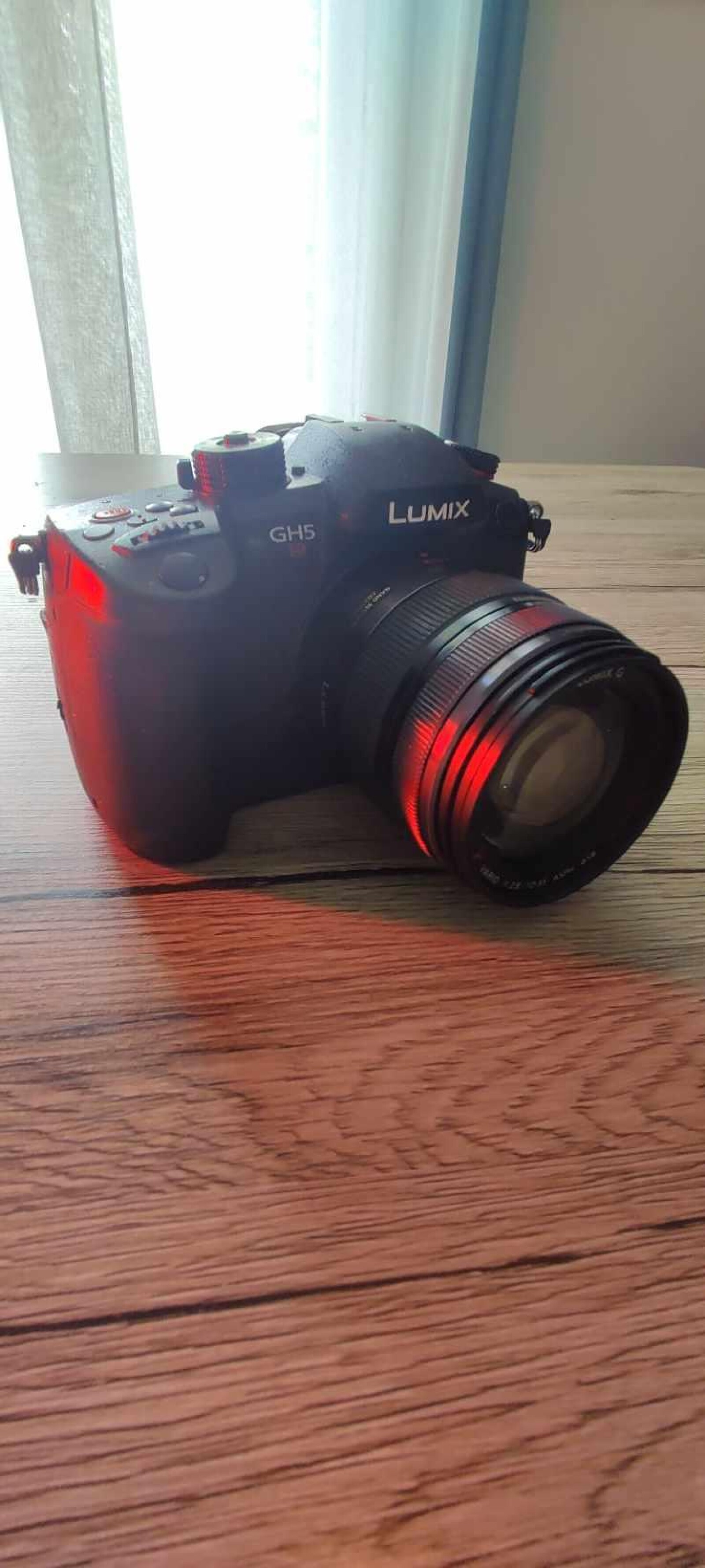 Pack Panasonic Lumix GH5s - Photo 3 sur 4