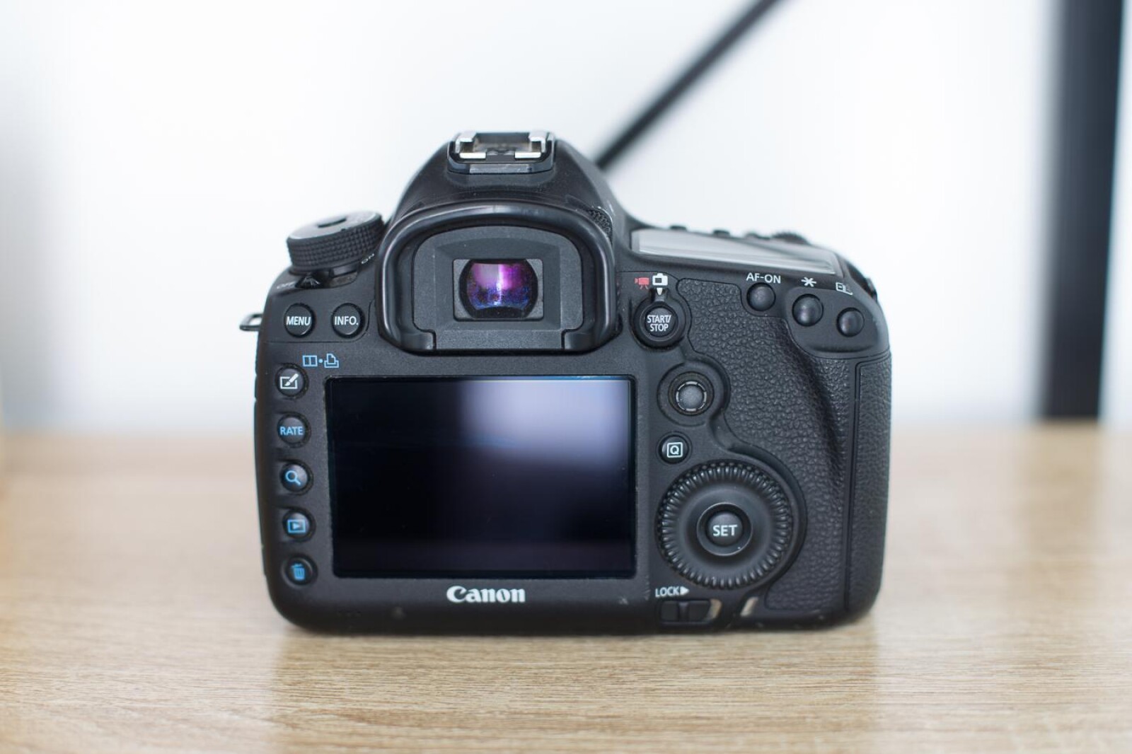 Canon 5D Mark III - Photo 2 sur 2