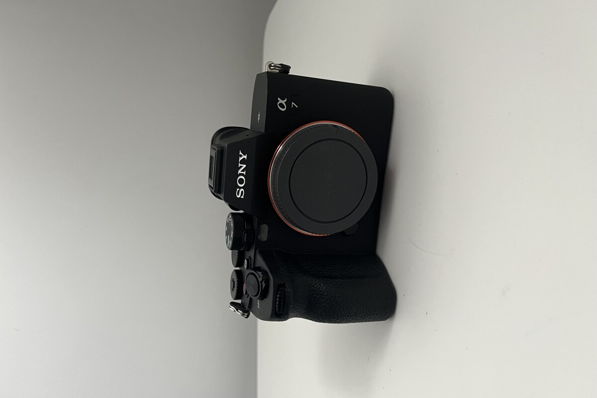 Location Sony Alpha 7 IV (A74) - Lightyshare