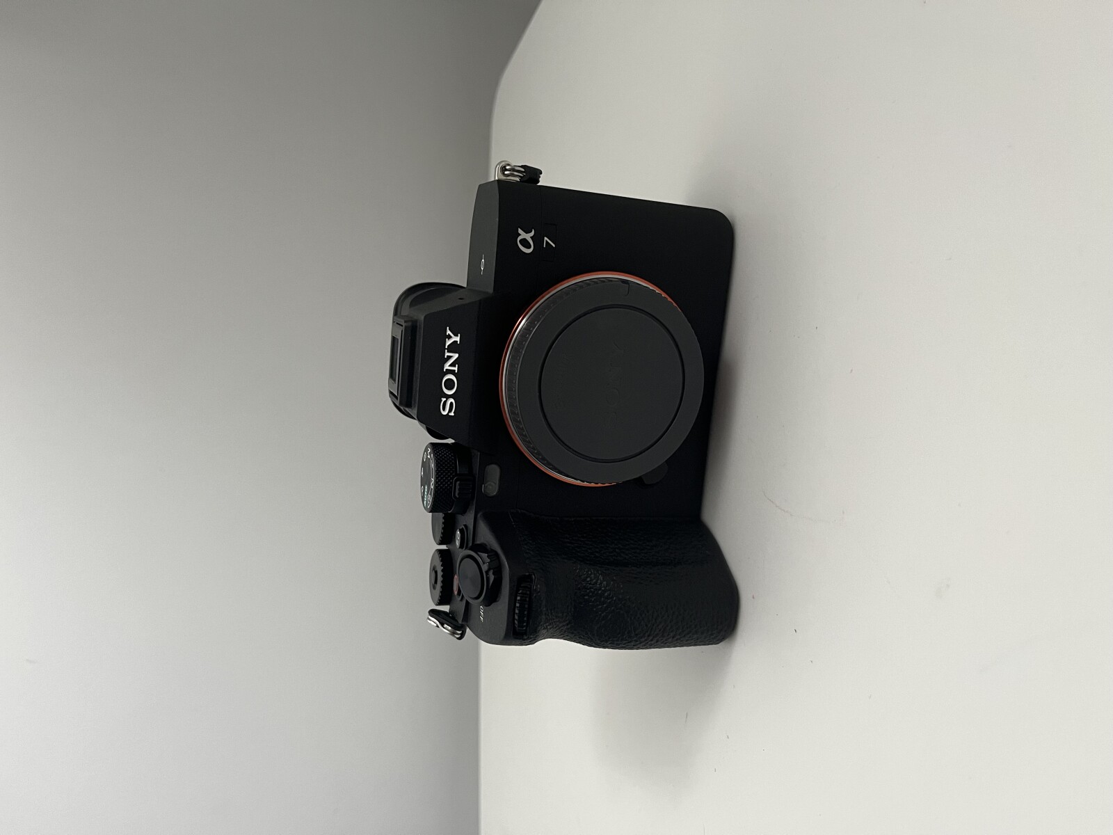 Sony Alpha 7 IV (A74) - Photo 1 sur 2