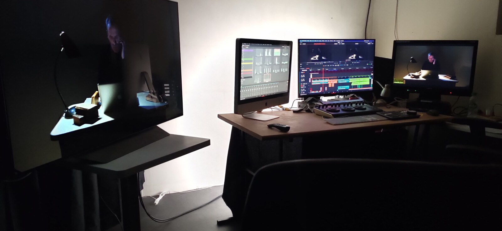 salle montage et étalonnage EN DAVINCY RESOLVE 17 - Photo 5 sur 5