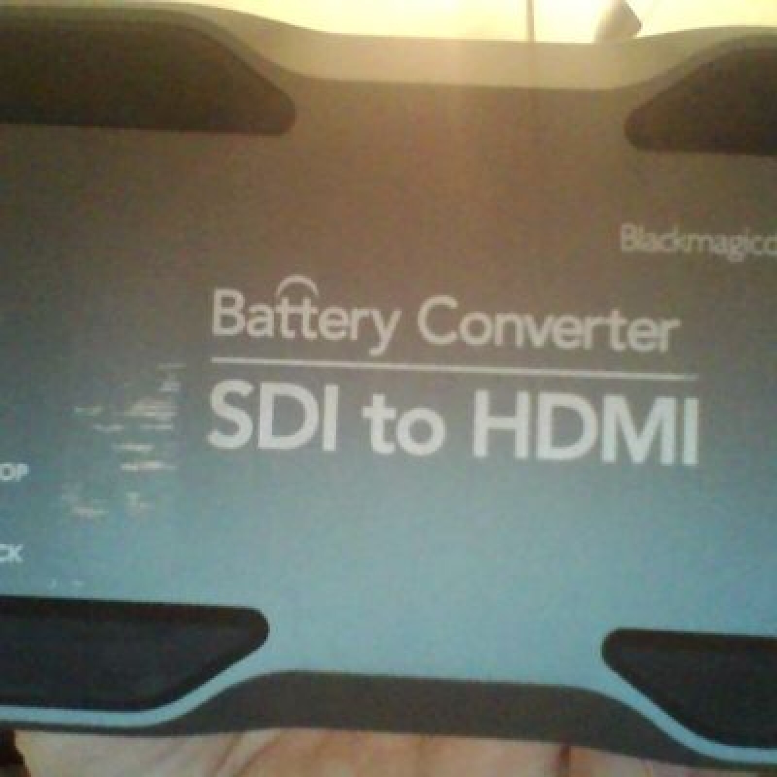 battery converter sdi to hdmi - Photo 1 sur 5