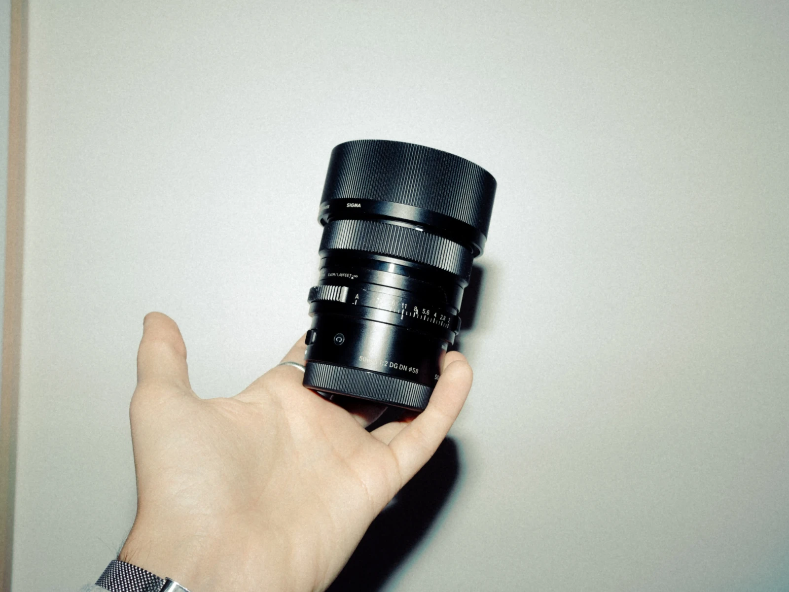 Sigma 50MM F2 DG DN (MONTURE SONY E) - Photo 1 sur 2
