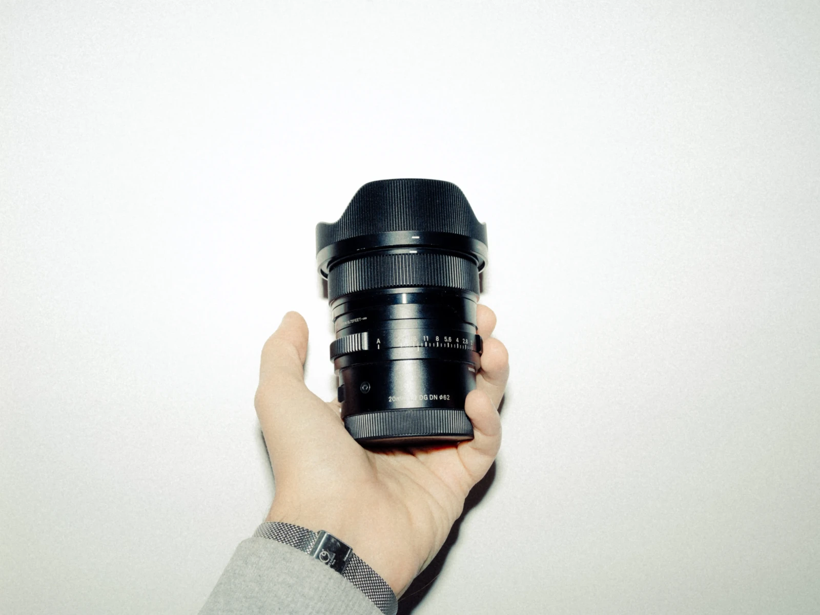 Sigma 20MM F2 DG DN (MONTURE SONY E) - Photo 1 sur 2