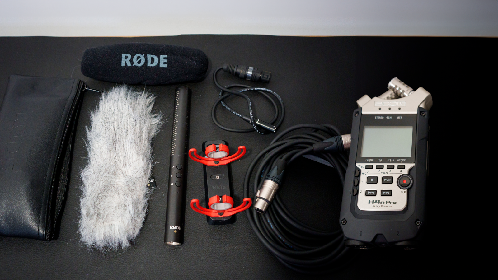 Zoom H4n Pro + RODE NTG4 - Photo 1 sur 1