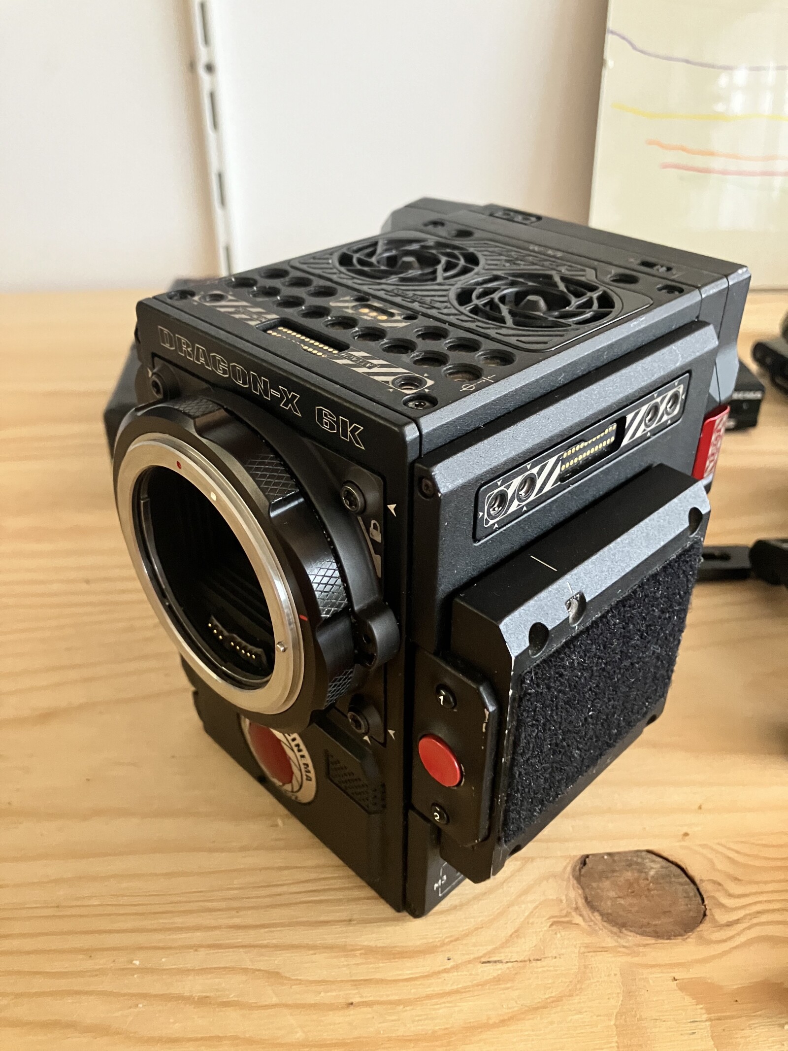 RED DSMC2 DRAGON-X 6K S35 - Photo 4 sur 5