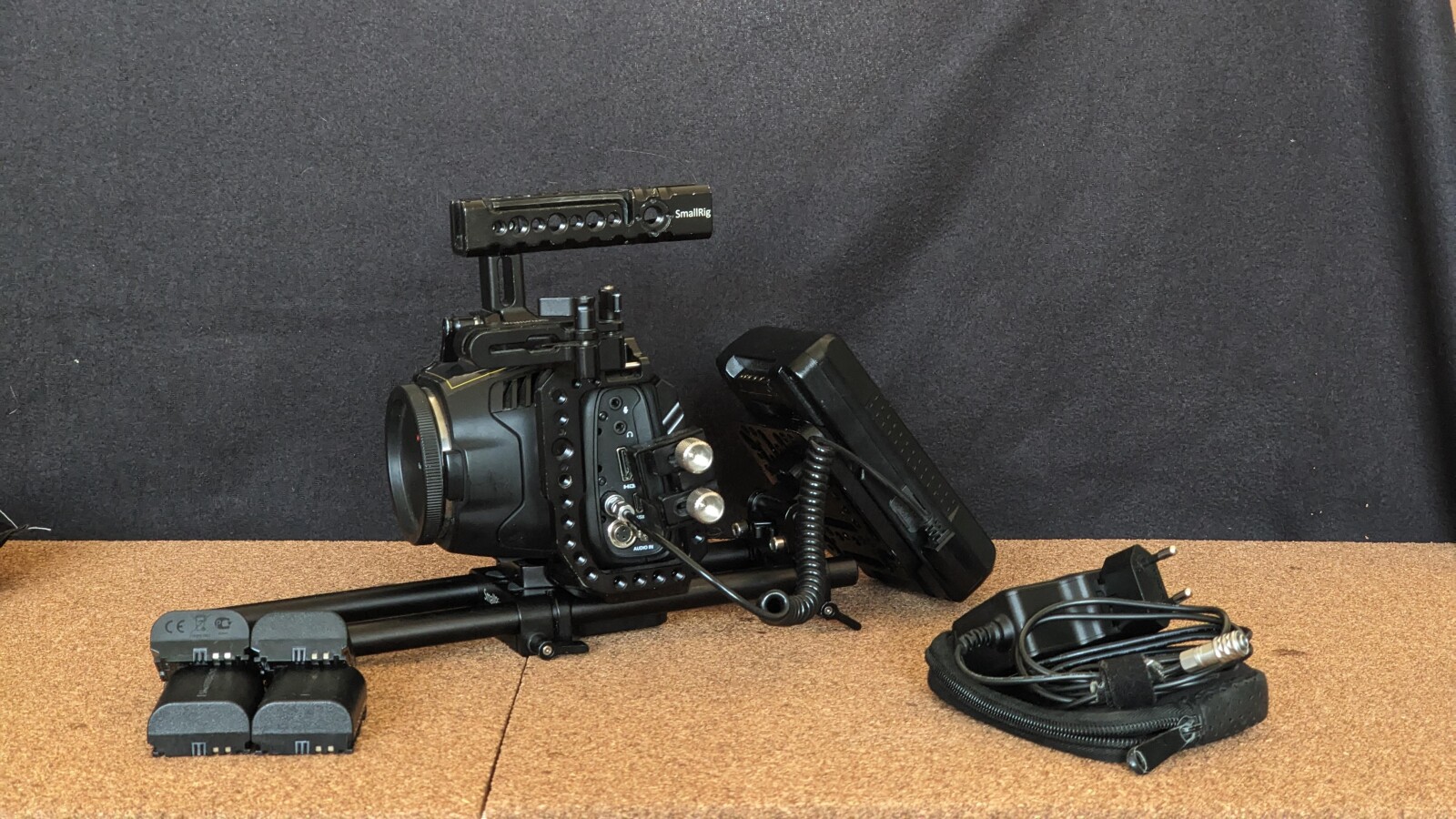 Blackmagic 6k (BMPCC) + cage + SSD - Photo 1 sur 4