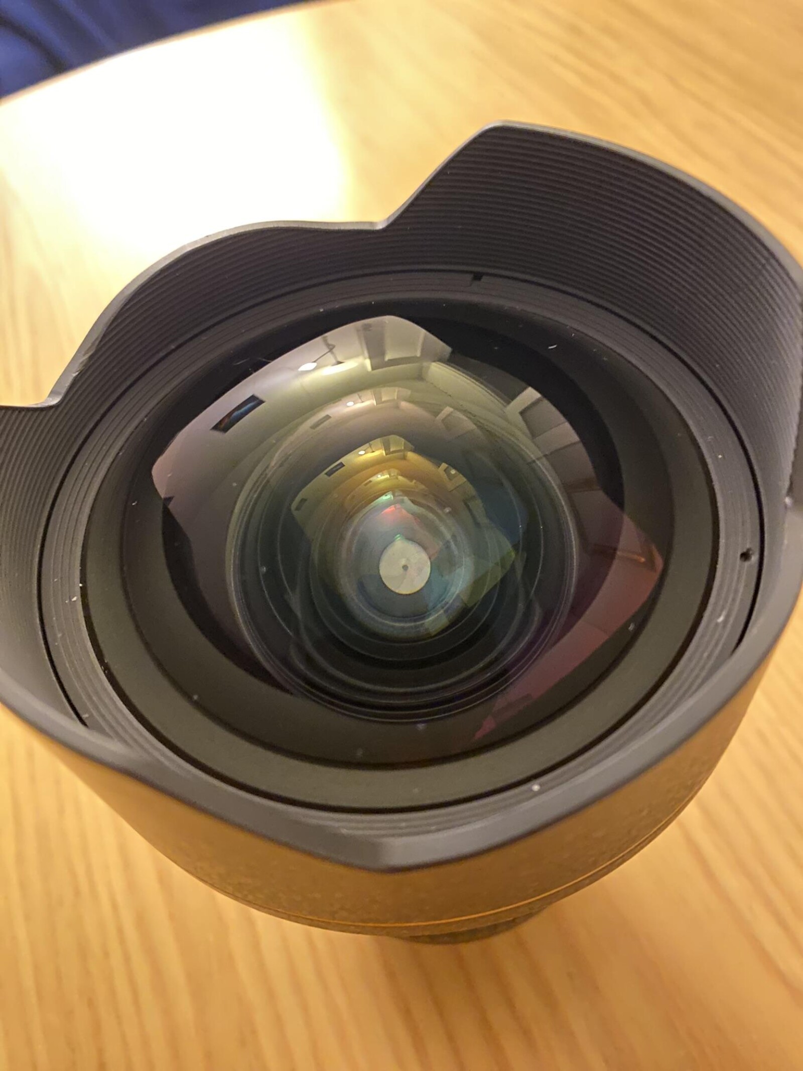 Nikon AF-S 14-24mm f/2.8G ED - Photo 2 sur 2
