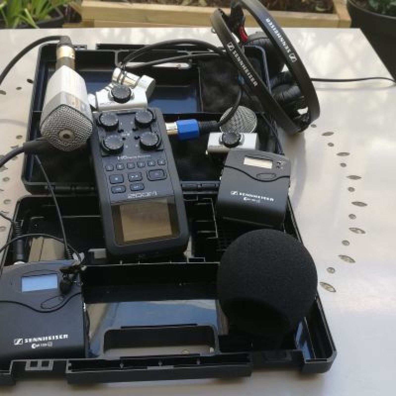 KIT de prise de son ENG (ZOOM H6 + micro main + cravate) - Photo 1 sur 5