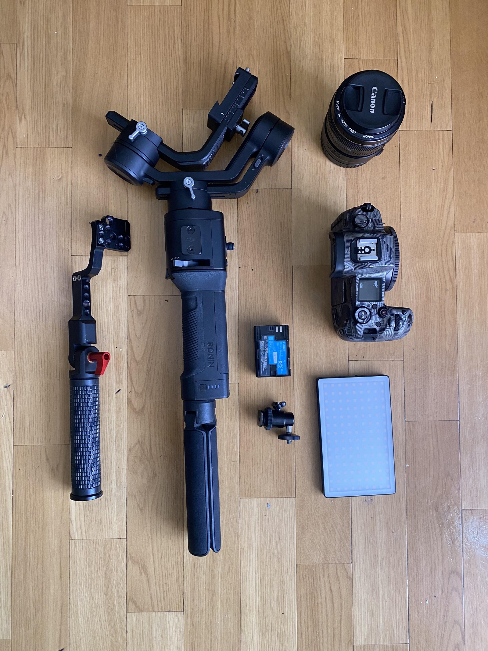 Kit Canon EOSR + Ronin SC + 50mm Canon  - Photo 1 sur 2