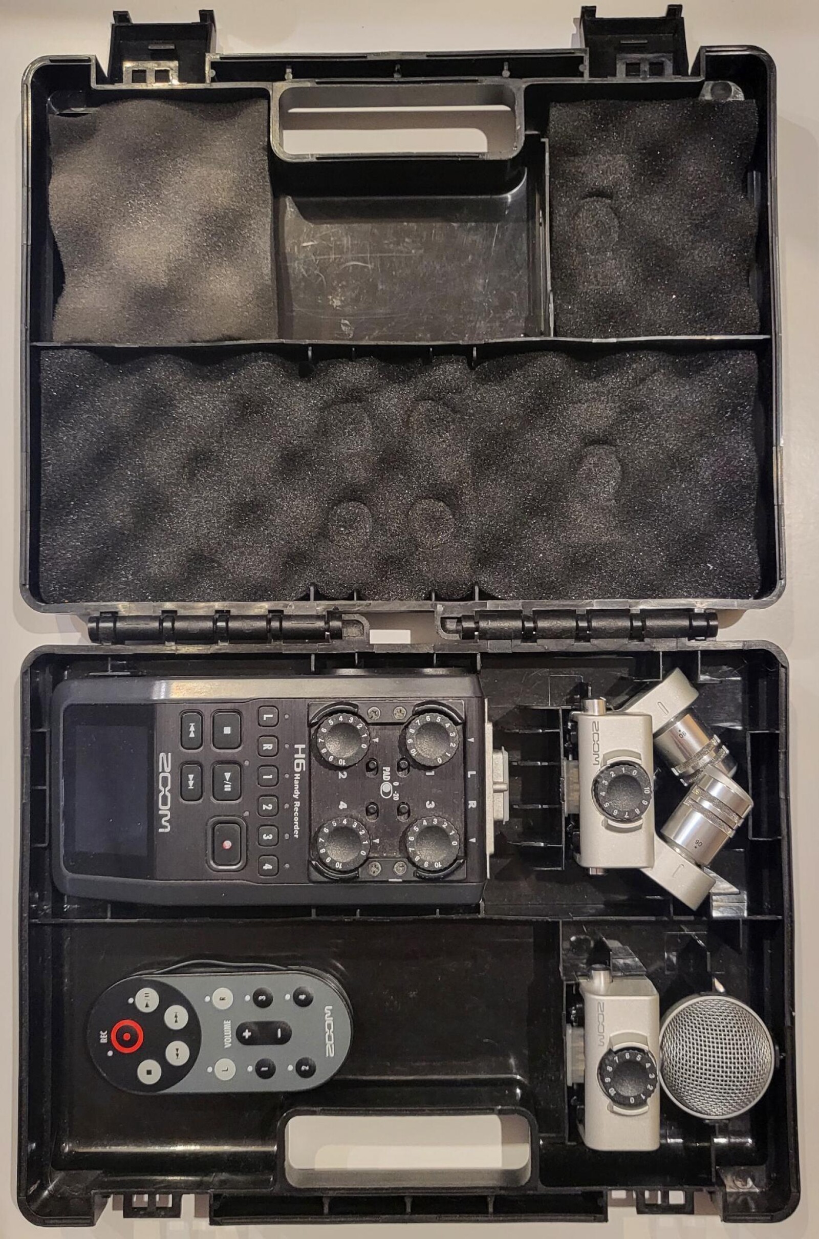 Zoom H6 + Accessoires - Photo 2 sur 5