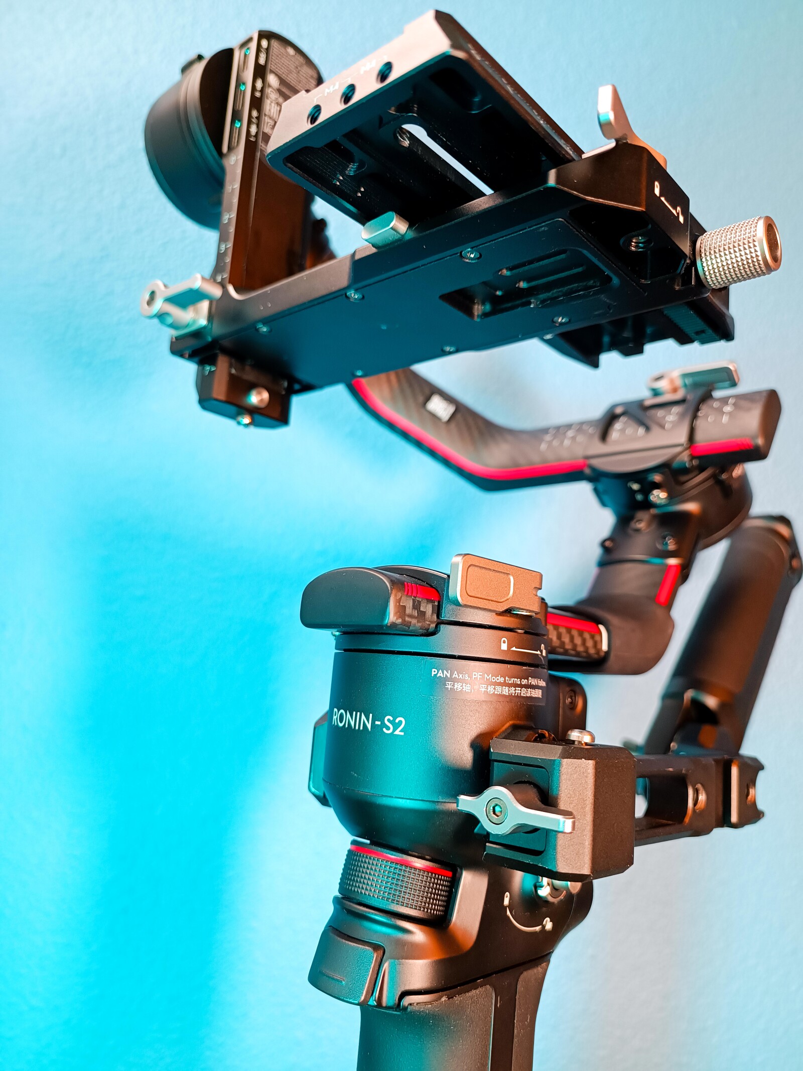 DJI RS2 pro combo - Photo 3 sur 7